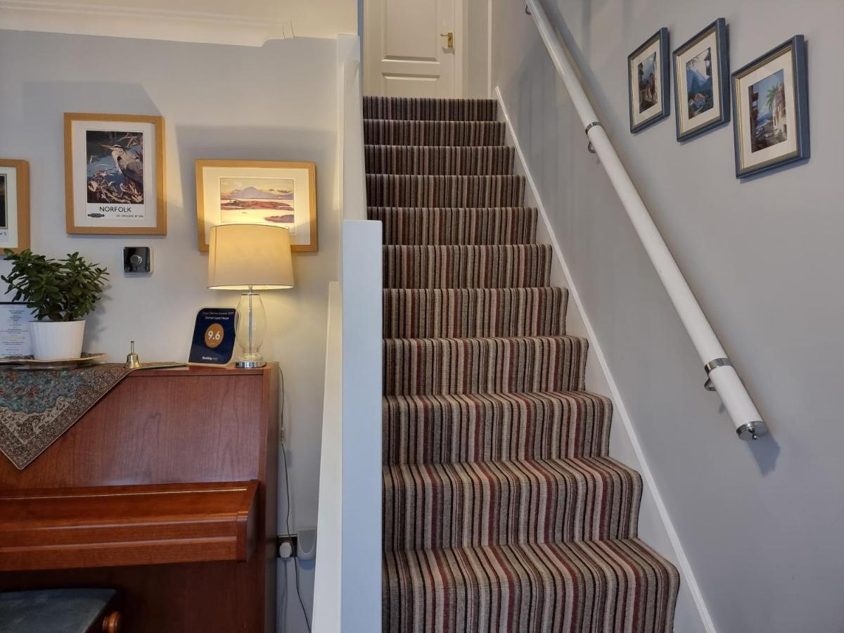 Denham Guest House מראה חיצוני תמונה