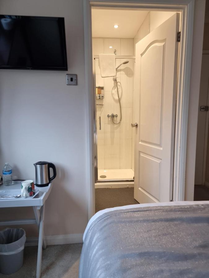 Denham Guest House מראה חיצוני תמונה